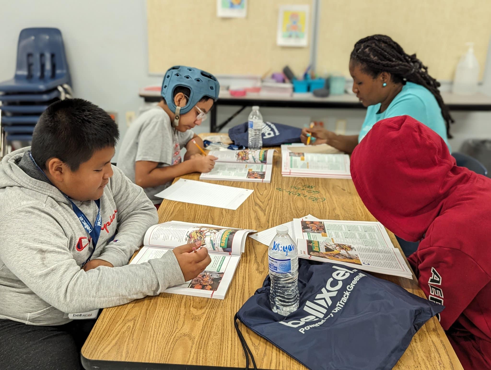 kids reading during summer learning program